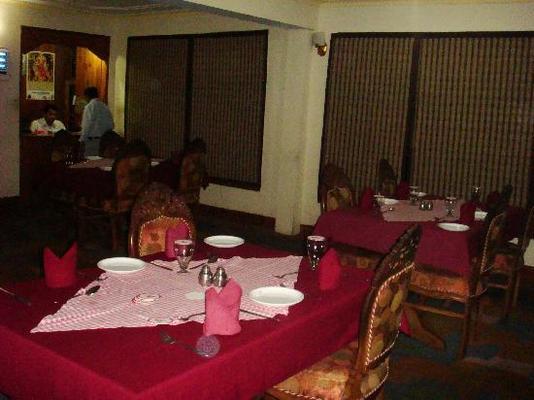 Hotel Subash Palace